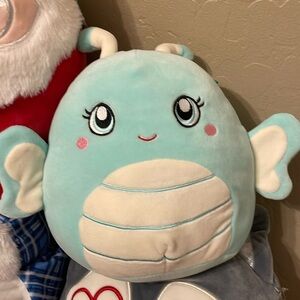 Reina the Squishmallow